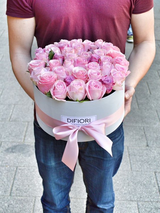 情人节送礼，图片来源Pinterest。