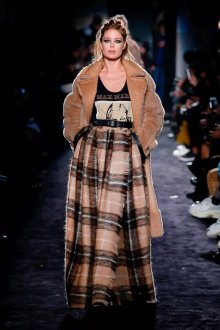 ұ֤ûMax Mara